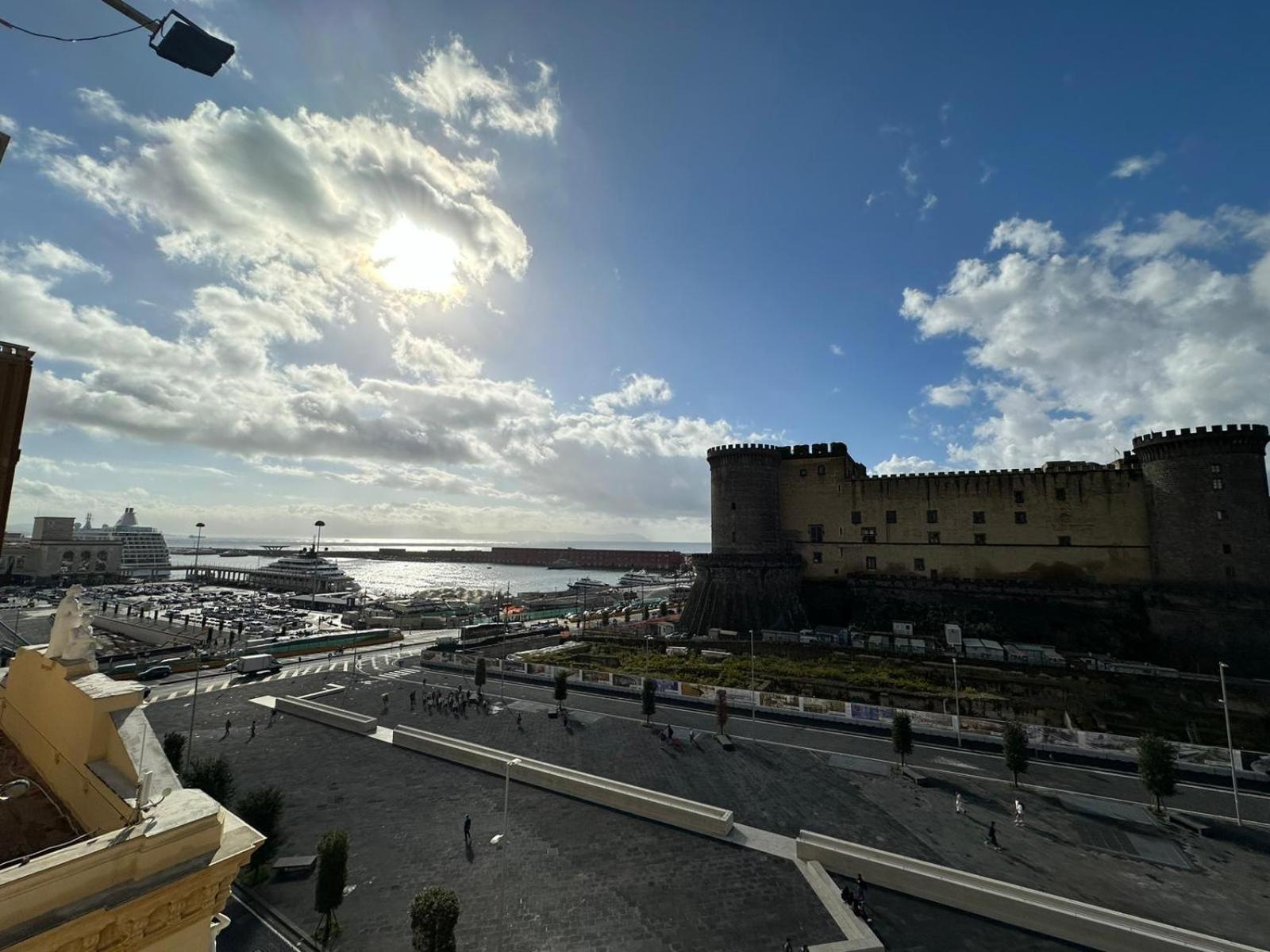 La Dimora Al Castello Central Flat Naples - My Place Esterno foto
